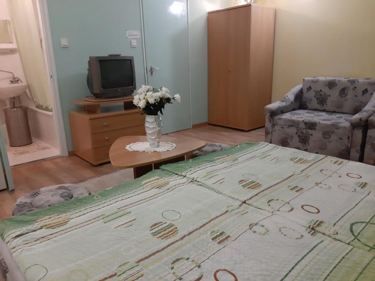 Panorama Szallas Miskolc Exterior foto