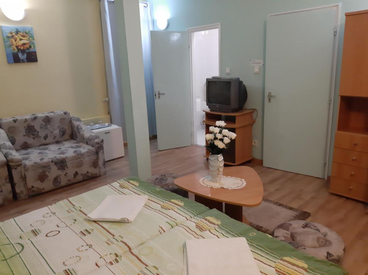 Panorama Szallas Miskolc Exterior foto